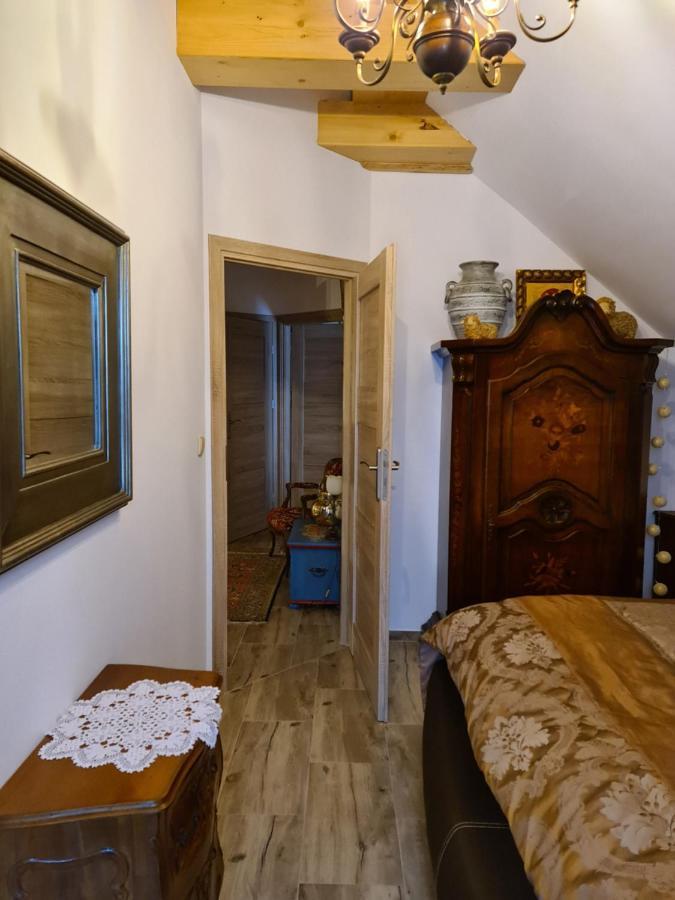 Chata W Grapie Koniaków Exteriör bild
